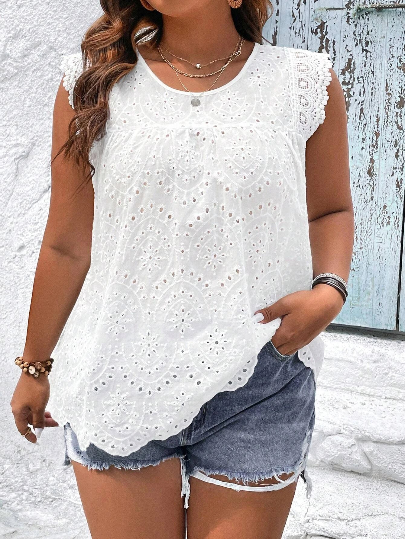 Blusa Carmen Bordada Plus Size